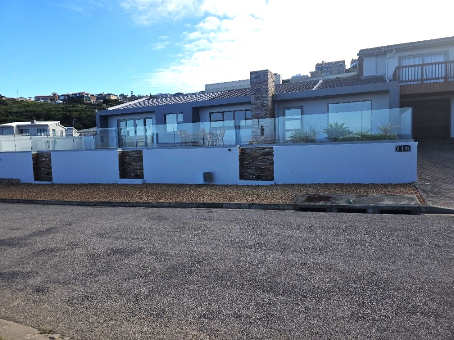 3 Bedroom Property for Sale in Dana Bay Western Cape